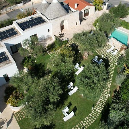 Rifugio Di Puglia - Trulli & Dimore Альберобелло Экстерьер фото